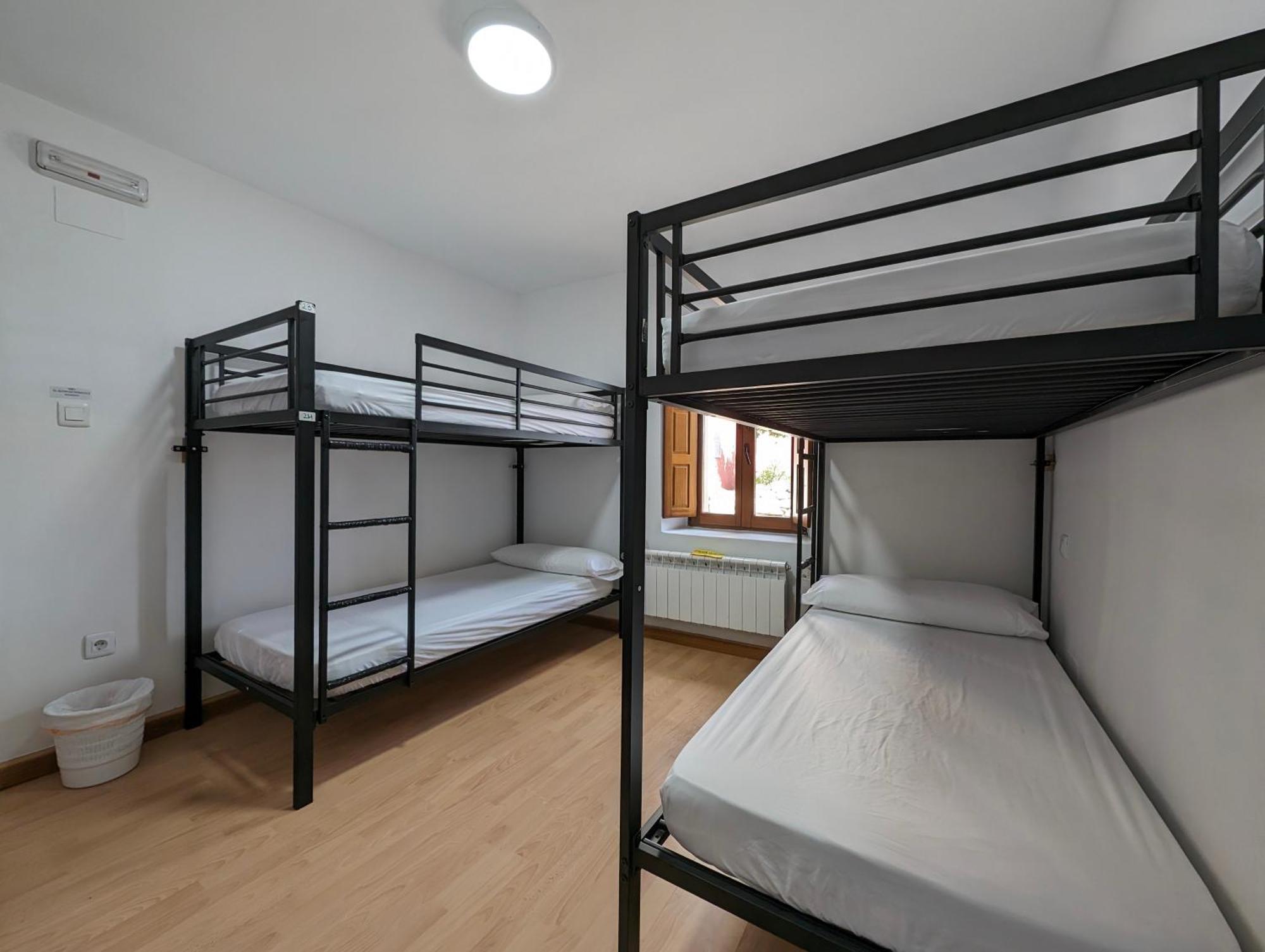 Albergue El Alfar/Pilgrim Hostel Hornillos del Camino Buitenkant foto