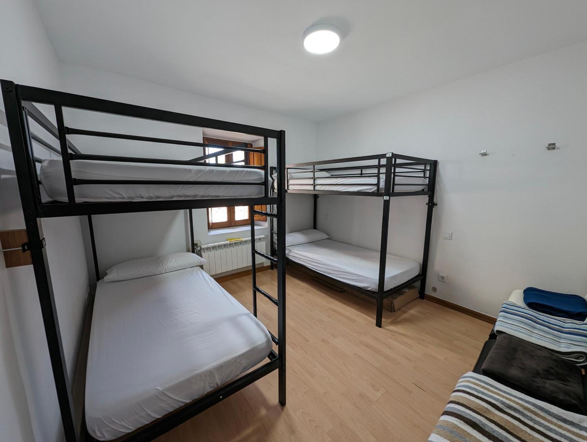Albergue El Alfar/Pilgrim Hostel Hornillos del Camino Buitenkant foto