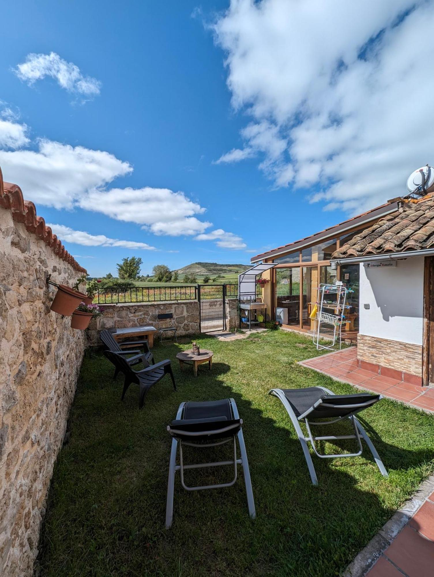 Albergue El Alfar/Pilgrim Hostel Hornillos del Camino Buitenkant foto